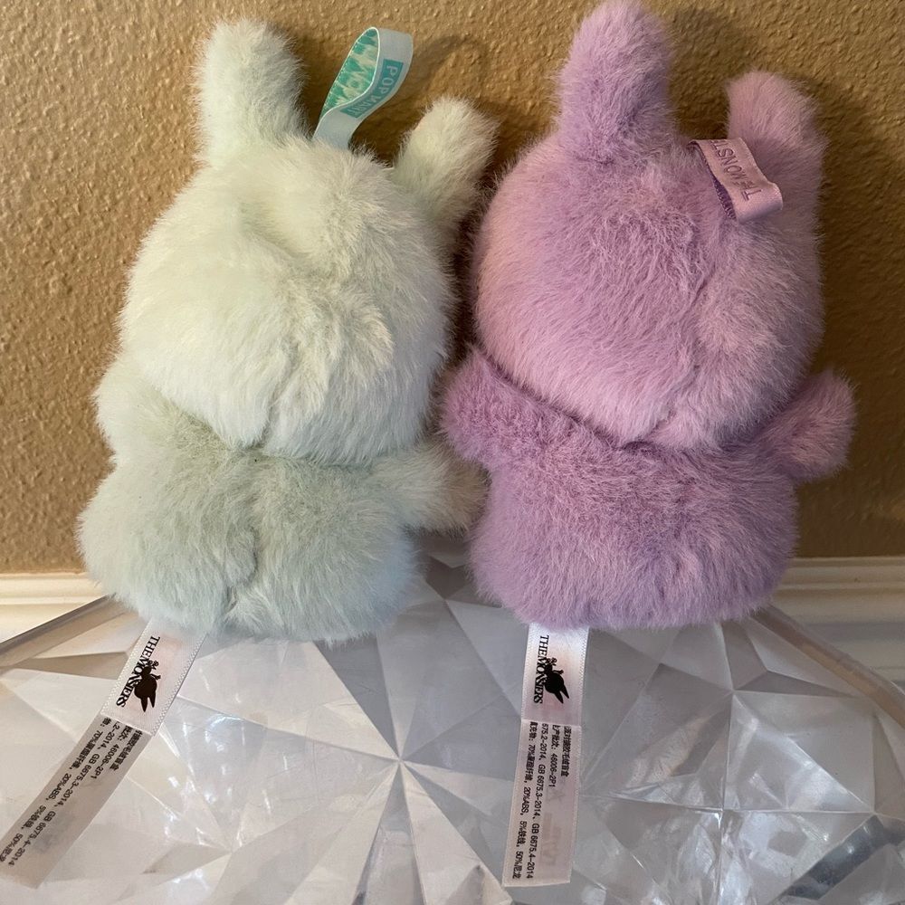 The Monsters Pop Mart Pink and Purple Figures & Pink Hello Kitty Plush - Picture 12 of 12